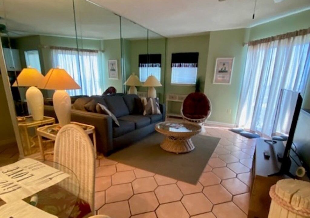 Photo of Livingroom in Fort Morgan
