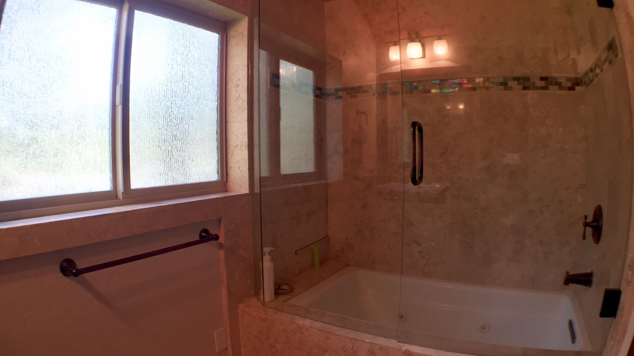 Photo of Bathroom in Elk Point