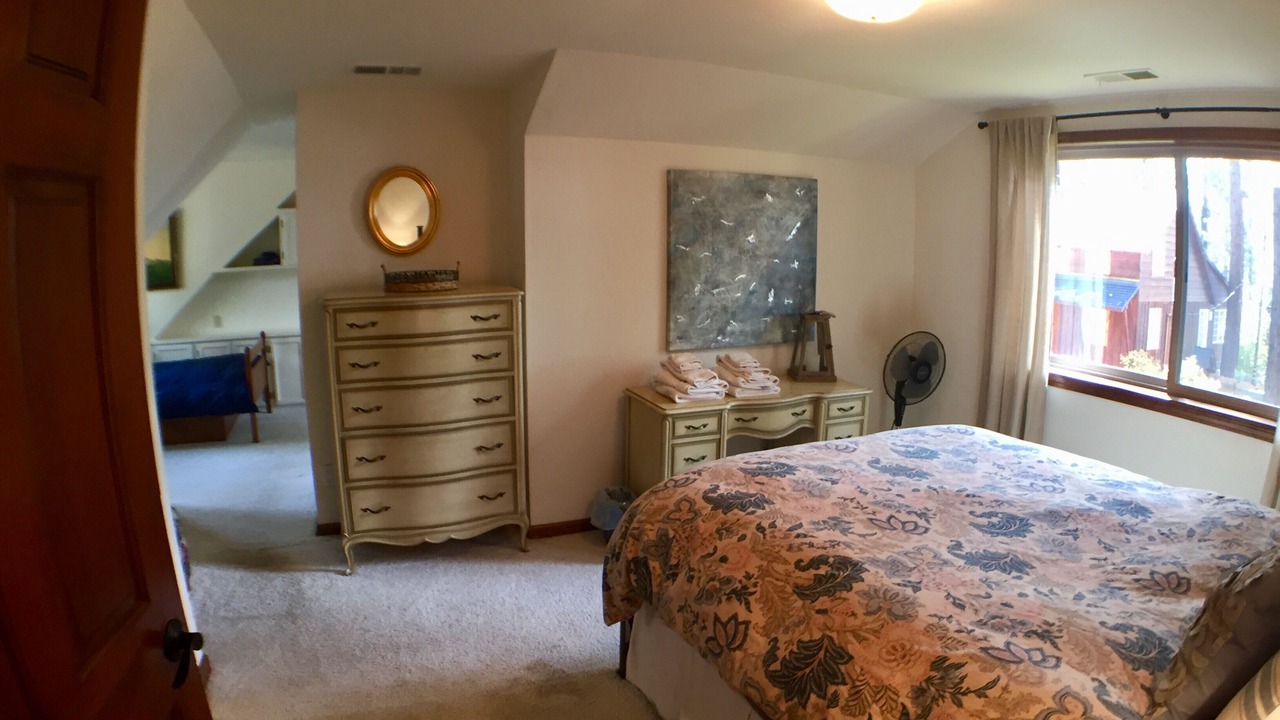 Photo of Bedroom in Elk Point