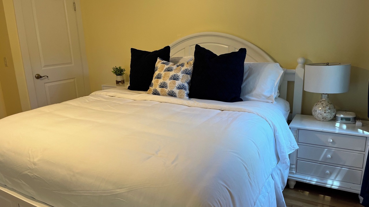 Photo of Bedroom in Spring Lake