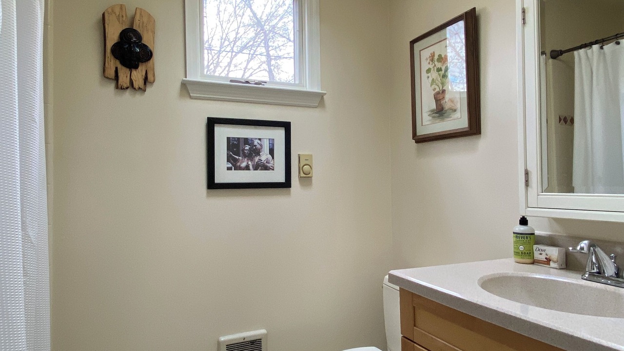 Photo of Bathroom in Historic Montford