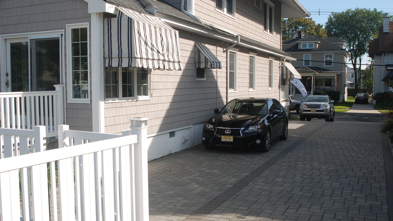 Photo of Others in Belmar