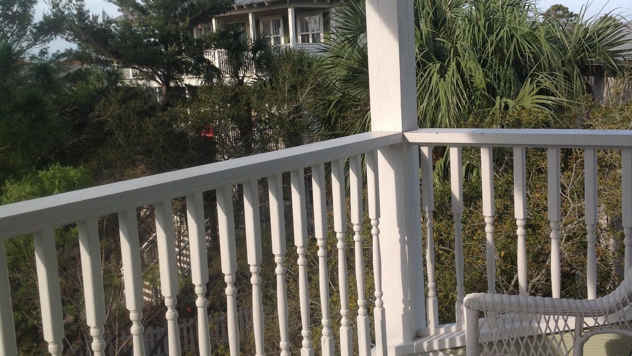 Photo of Patio Balcony in Dune Allen Beach