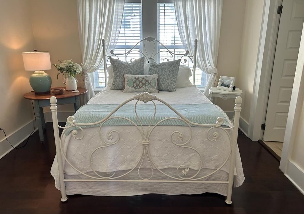 Photo of Bedroom in Biloxi