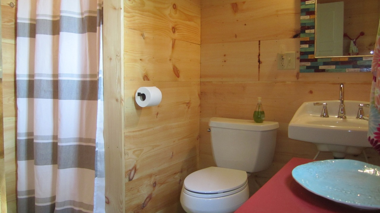 Photo of Bathroom in Town of Jerusalem