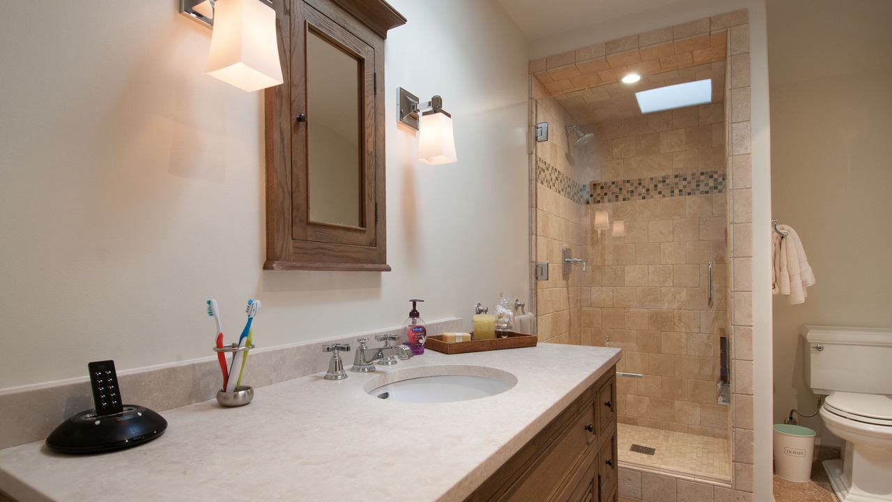 Photo of Bathroom in Carmel Point