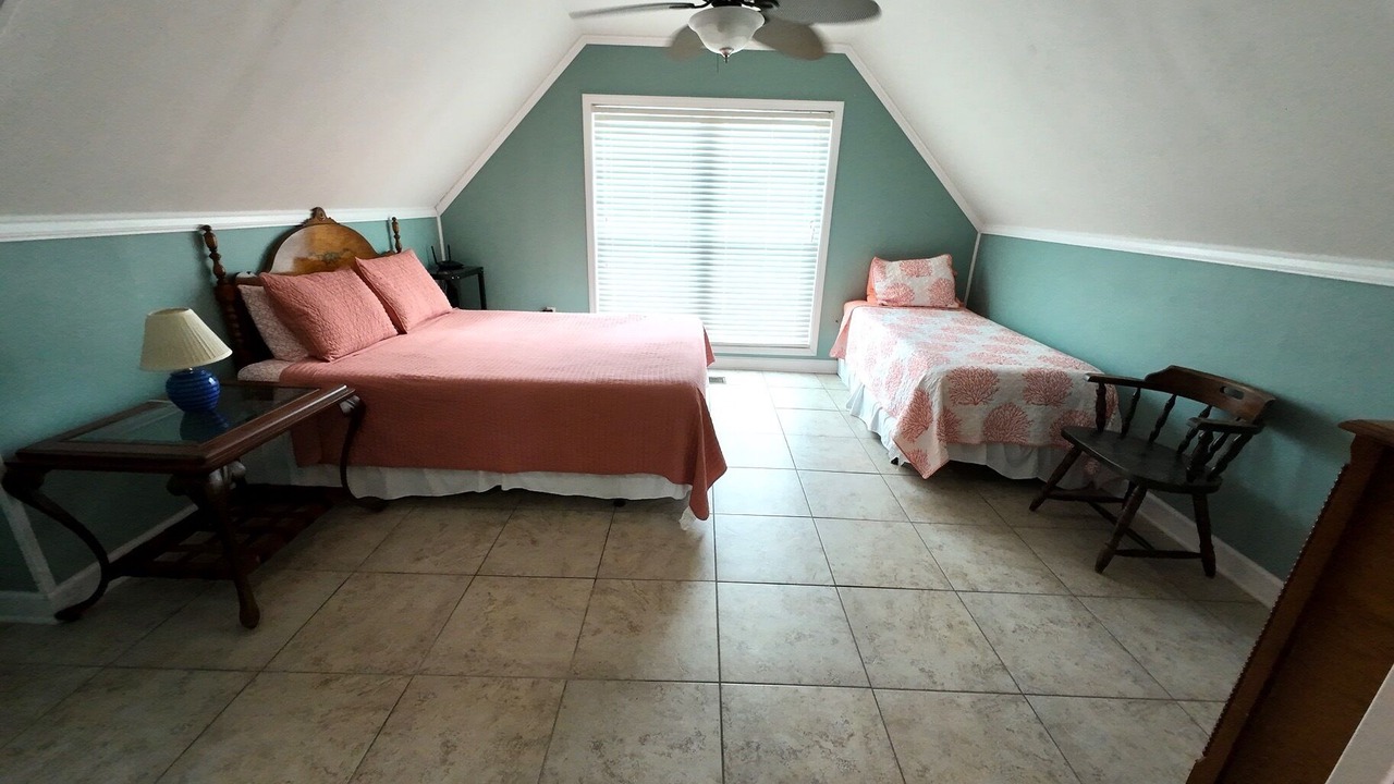 Photo of Bedroom in Silver Cay
