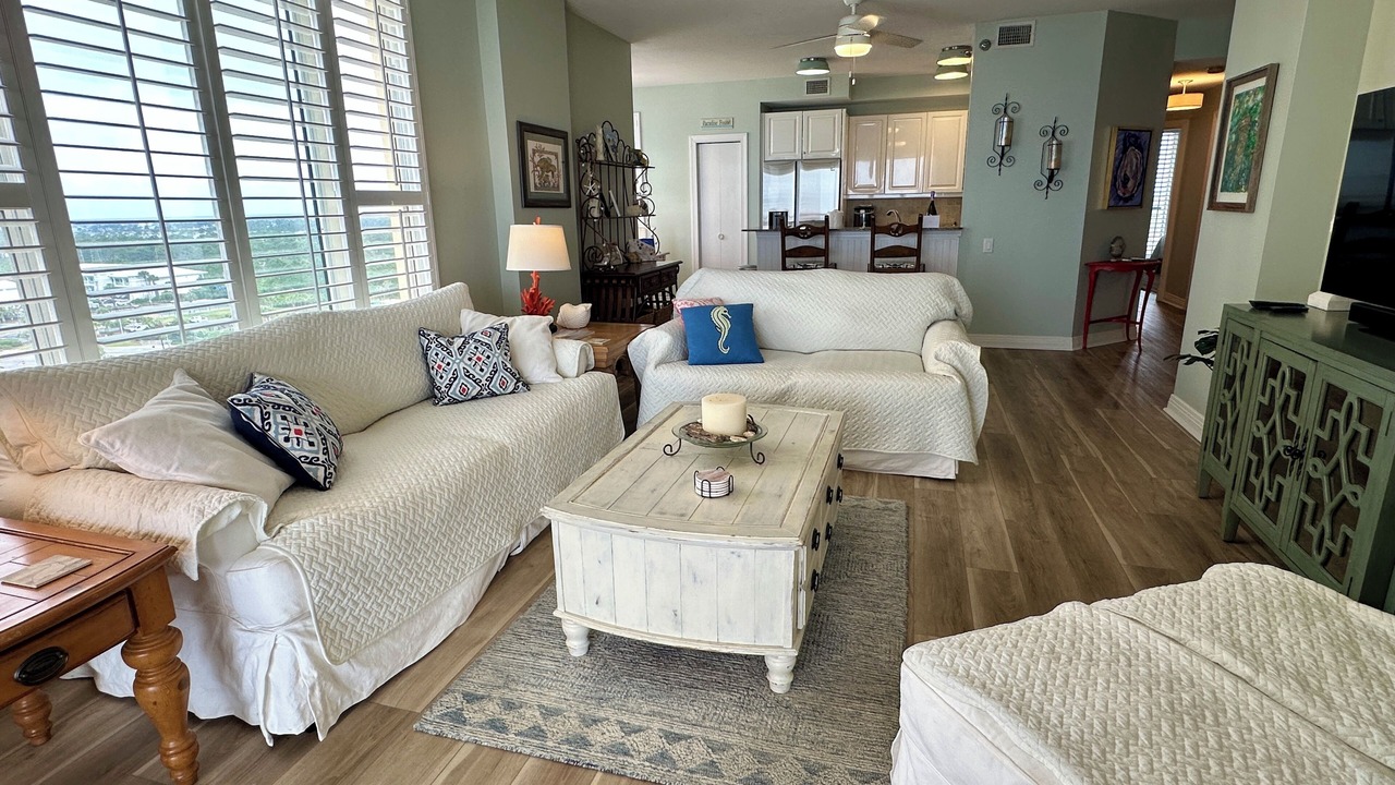 Photo of Livingroom in Ono Island