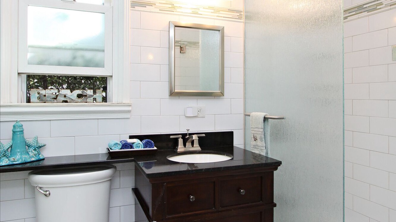 Photo of Bathroom in Old Towne