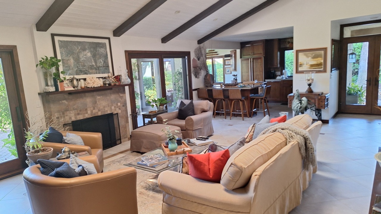 Photo of Livingroom in San Juan Capistrano