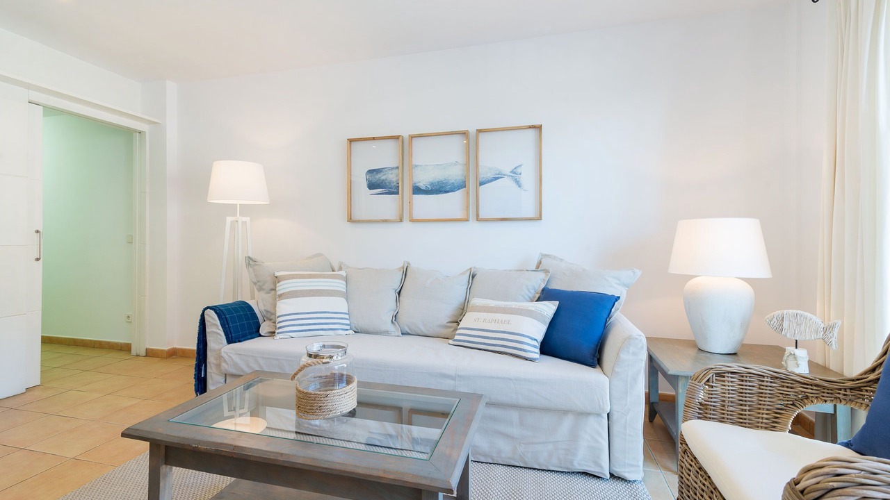 Photo of Livingroom in Tamariu