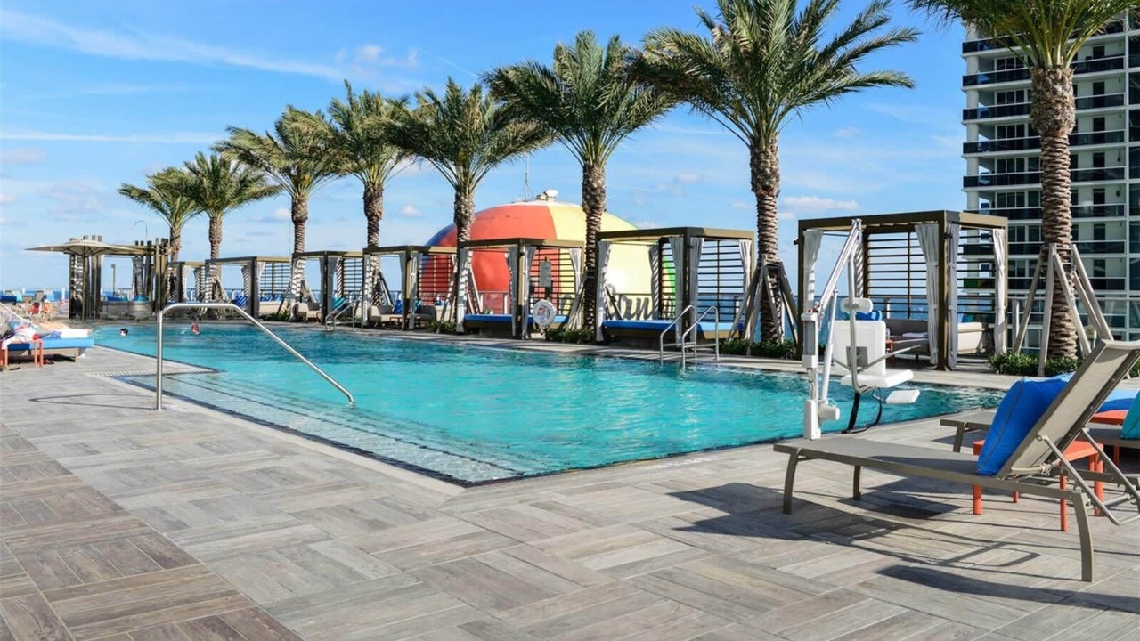Photo of Outdoor in Hollywood South Central Beach