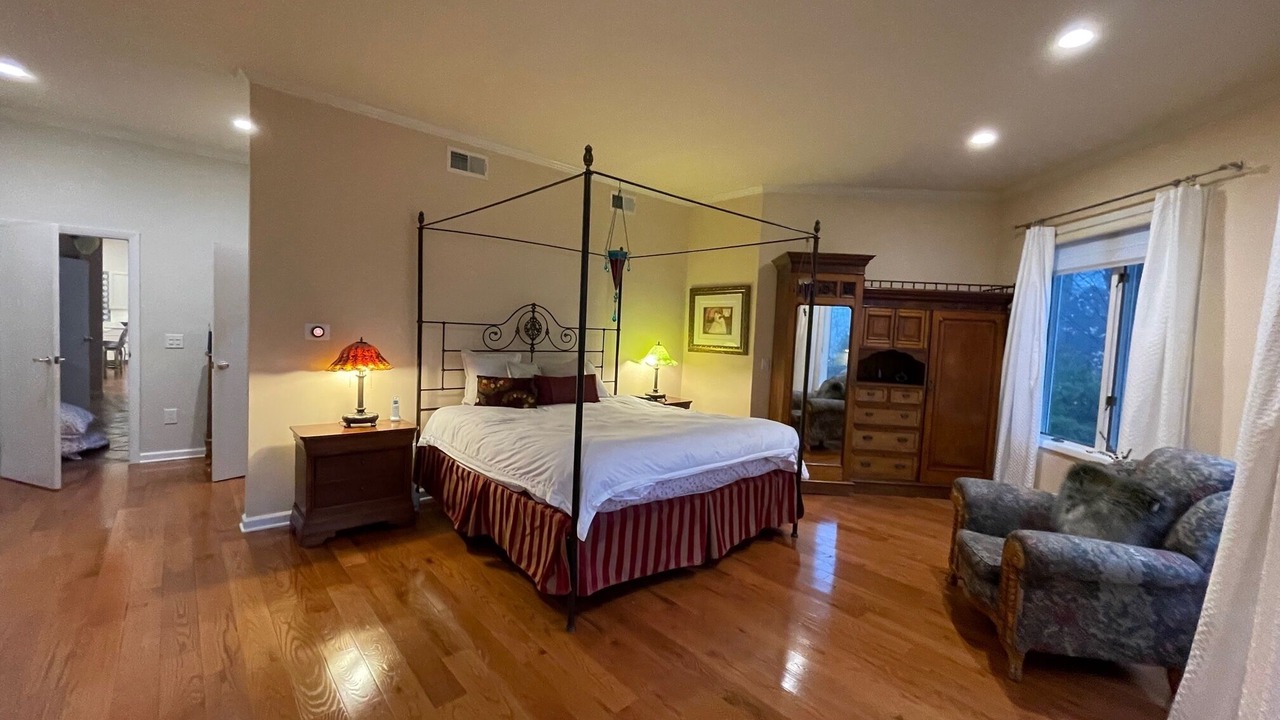 Photo of Bedroom in New Rochelle
