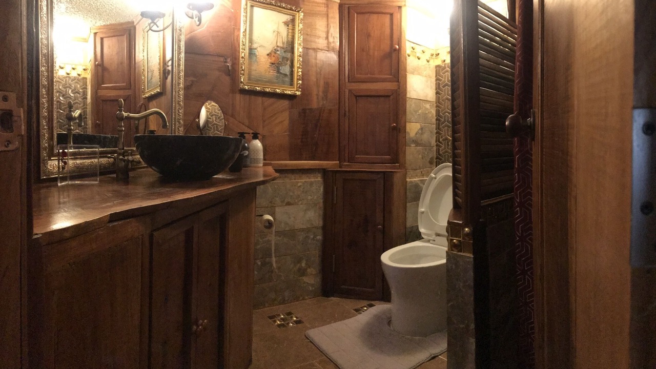 Photo of Bathroom in Hang Xanh