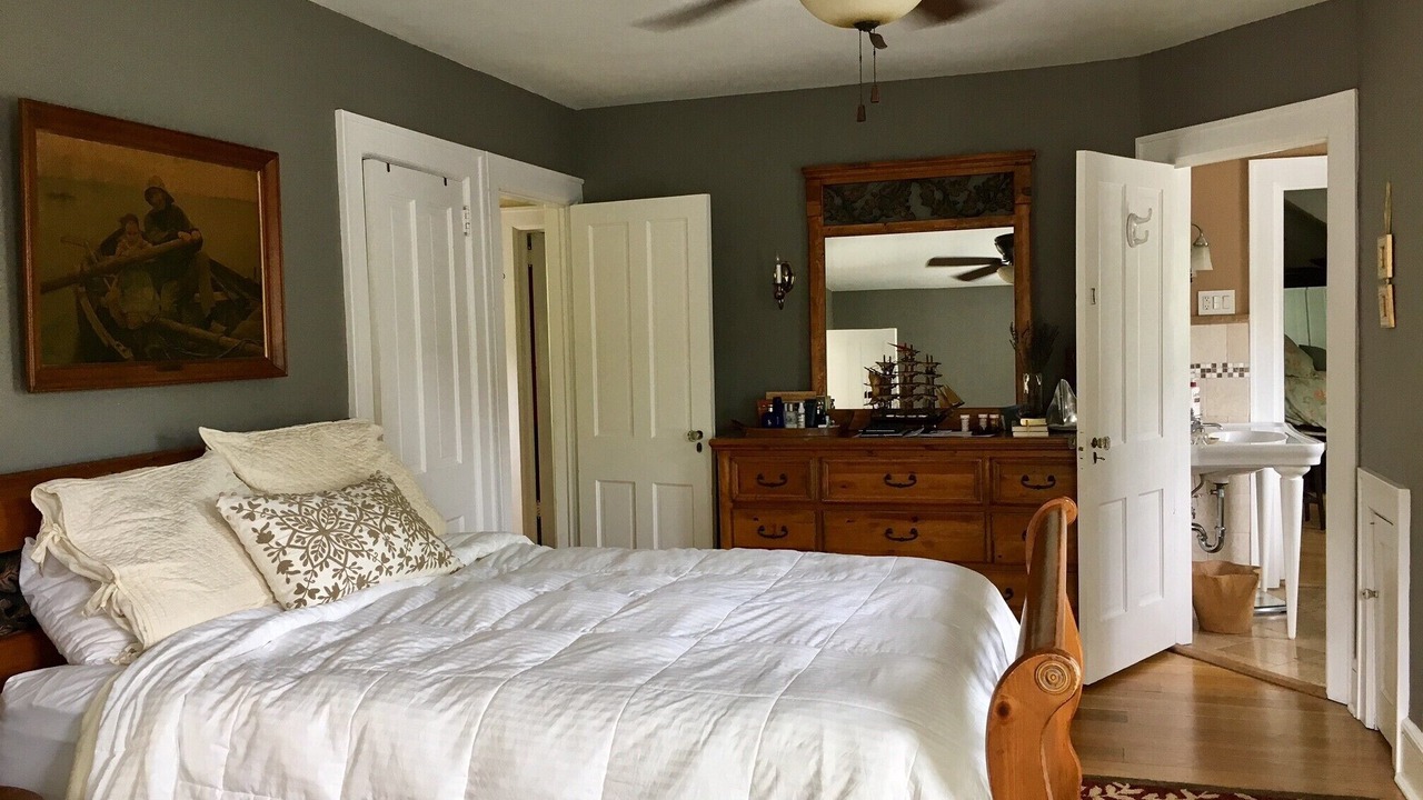 Photo of Bedroom in Pearl River