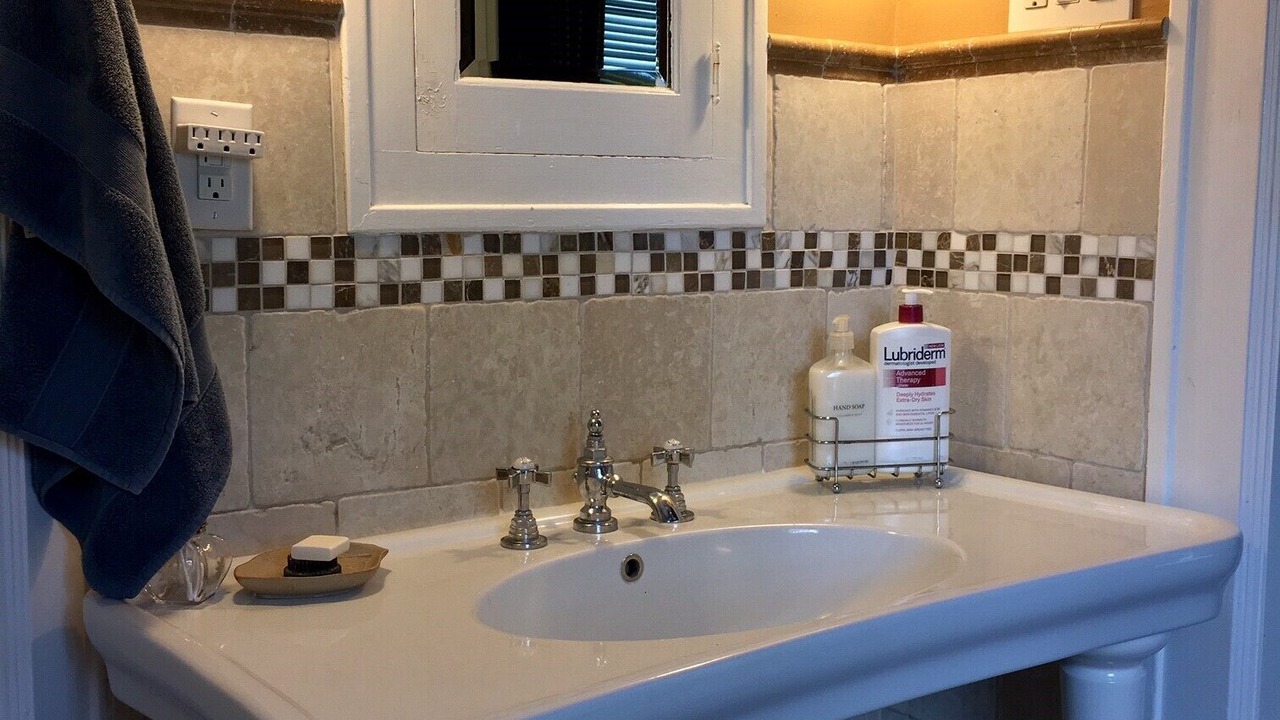 Photo of Bathroom in Pearl River