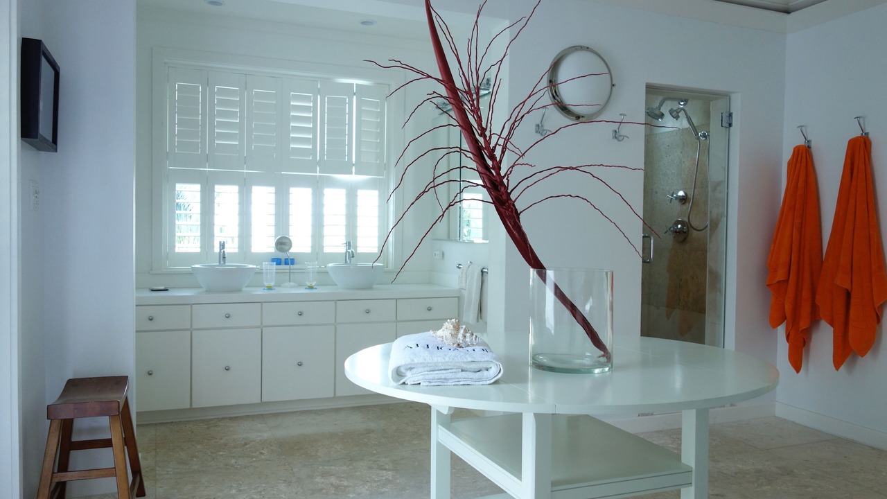 Photo of Bathroom in Dunmore Town