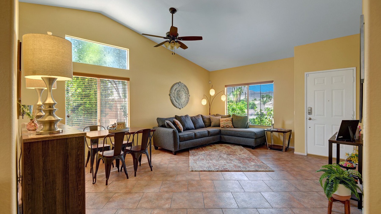 Photo of Livingroom in La Quinta