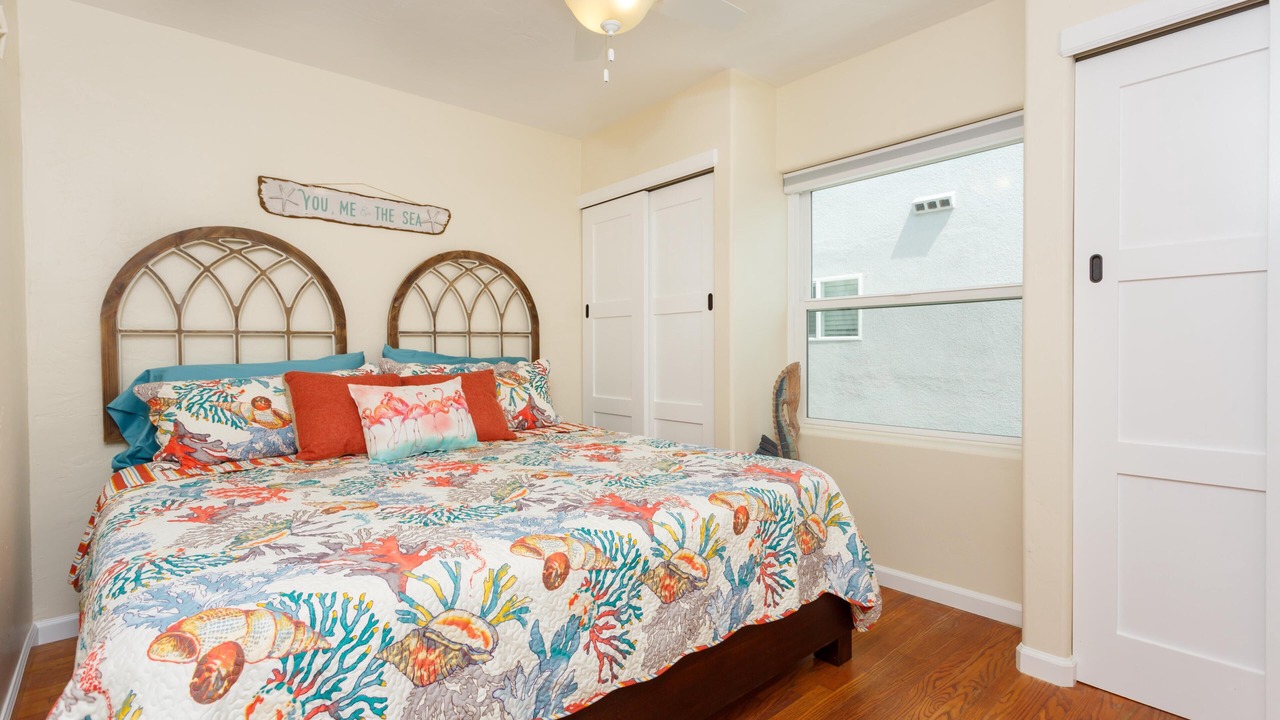 Photo of Bedroom in South Mission Beach