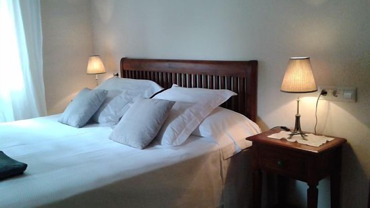 Photo of Bedroom in Torroella de Montgri