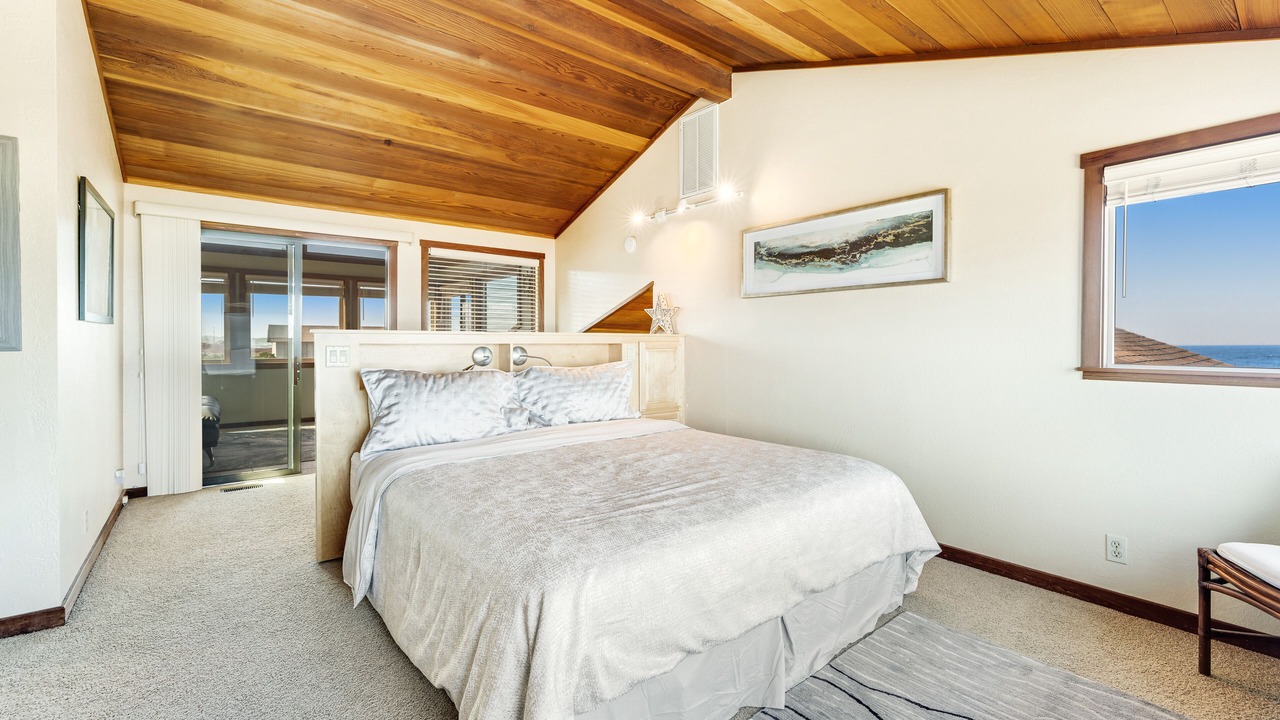 Photo of Bedroom in Fort Bragg