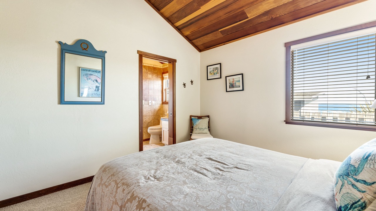 Photo of Bedroom in Fort Bragg