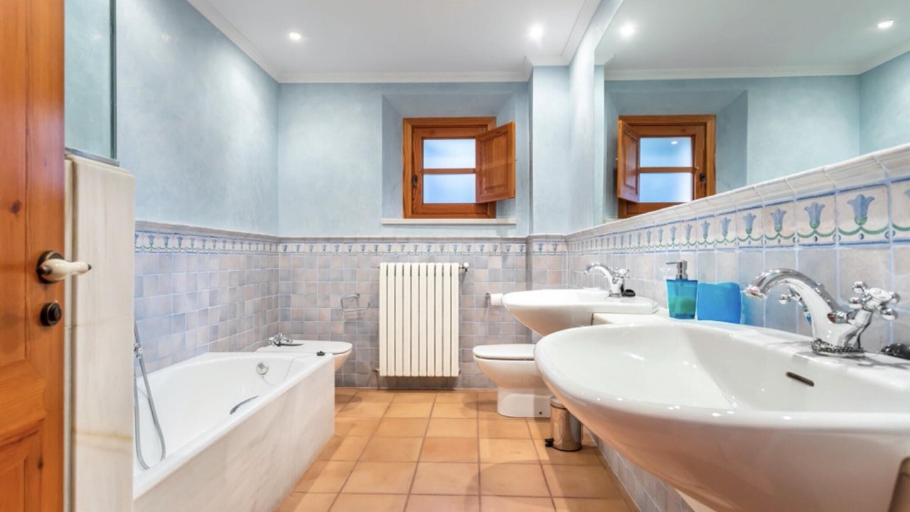 Photo of Bathroom in Fornalutx