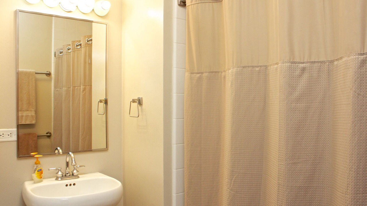 Photo of Bathroom in The Villas