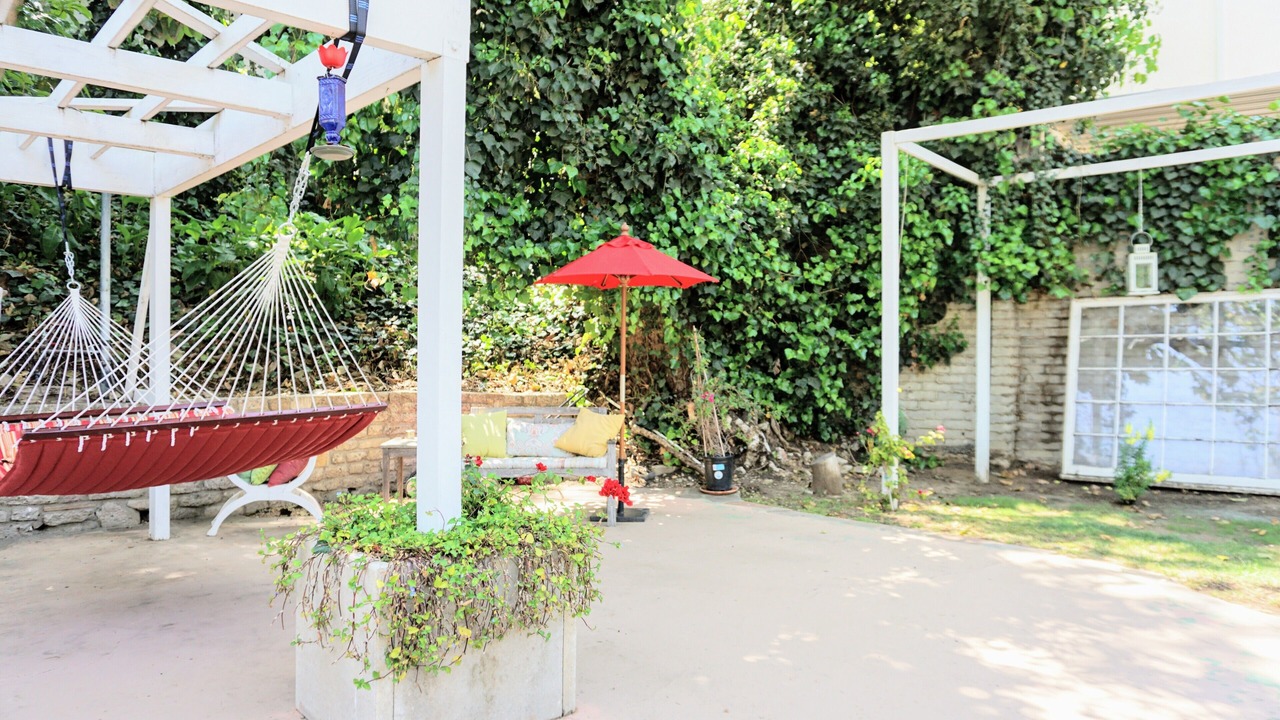 Photo of Outdoor in Beverly Glen