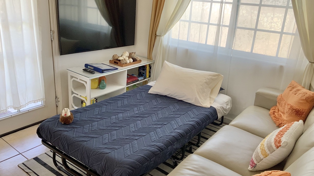 Photo of Bedroom in South Gate