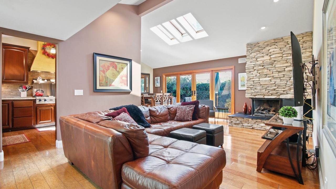 Photo of Livingroom in Laguna Niguel