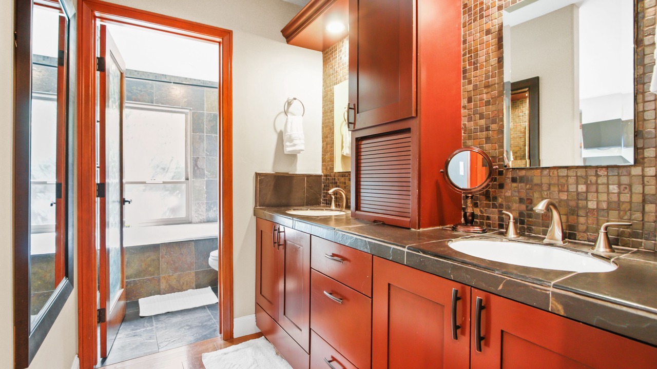 Photo of Bathroom in Laguna Niguel