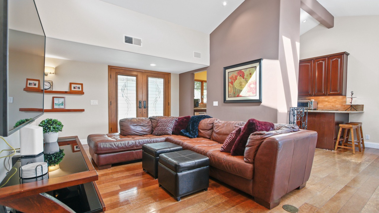 Photo of Livingroom in Laguna Niguel