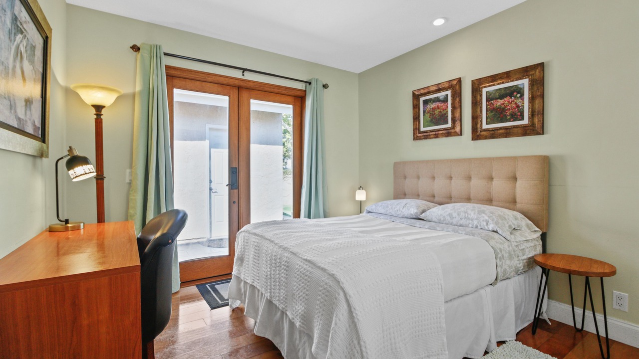 Photo of Bedroom in Laguna Niguel