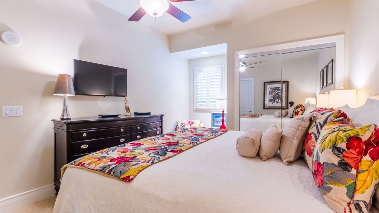 Photo of Bedroom in Orange Beach