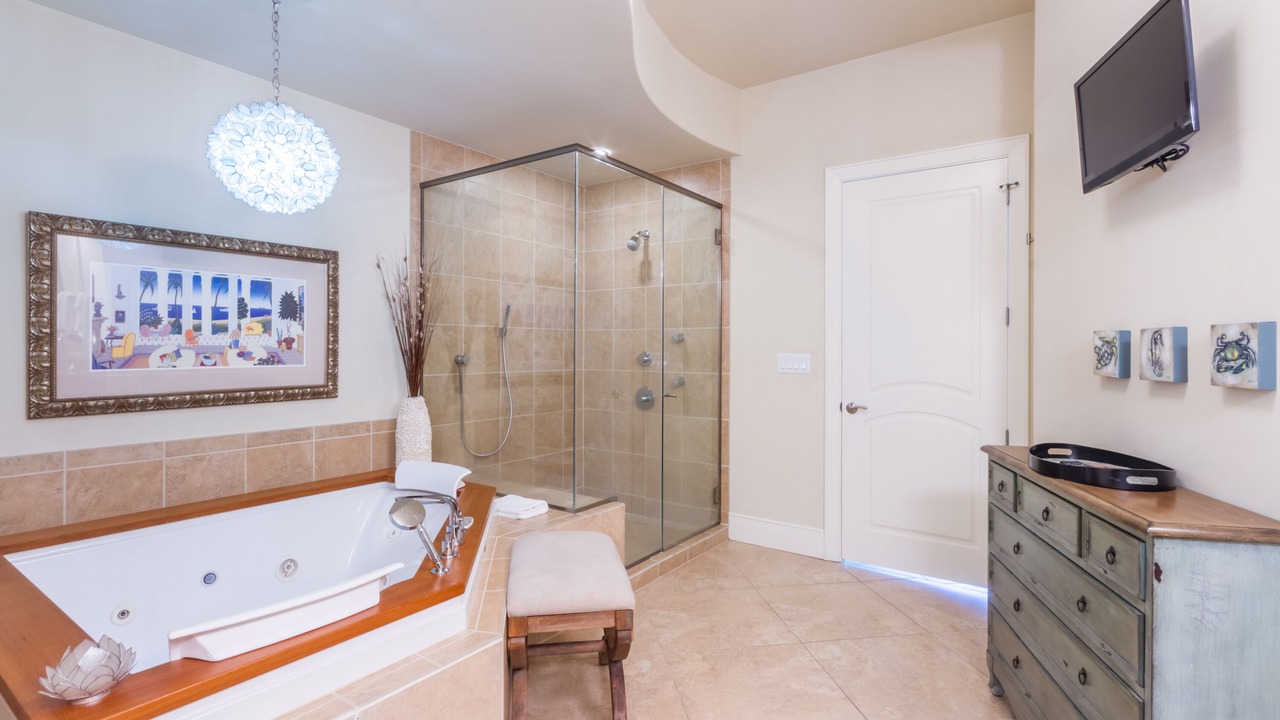 Photo of Bathroom in Orange Beach