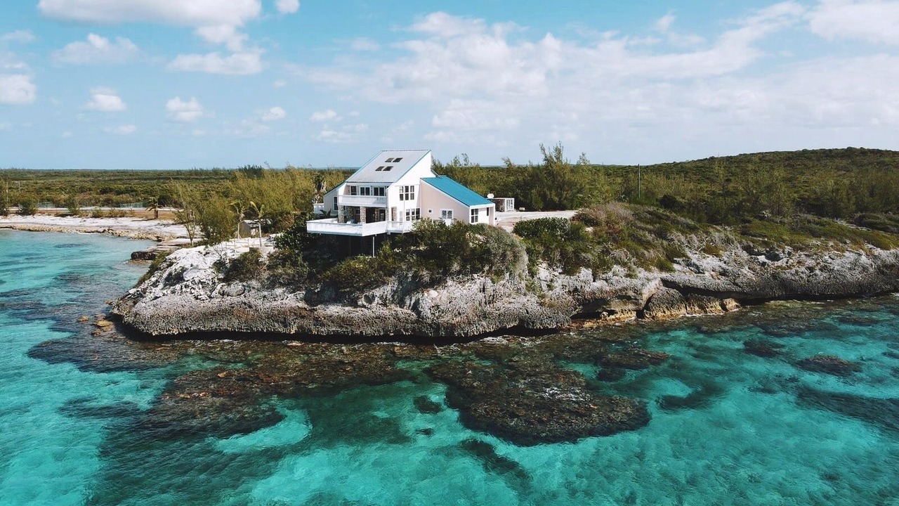 Photo of Others in Port Howe
