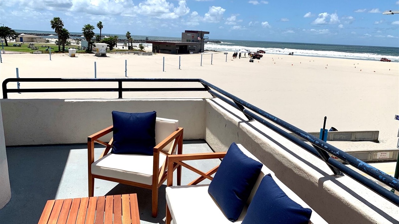 Photo of Patio Balcony in South Mission Beach