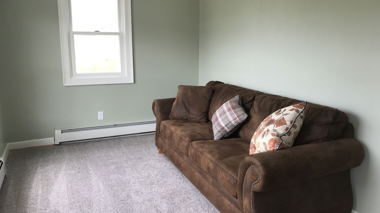Photo of Livingroom in Skaneateles