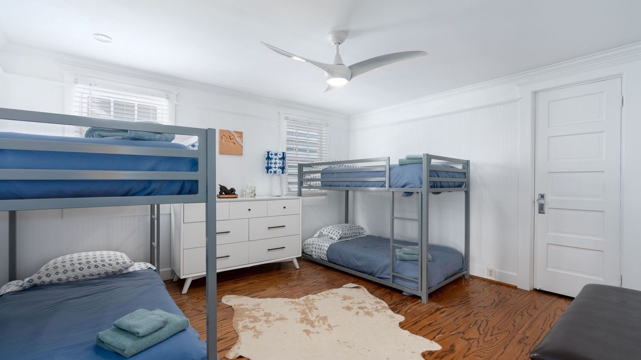 Photo of Bedroom in Balboa Peninsula