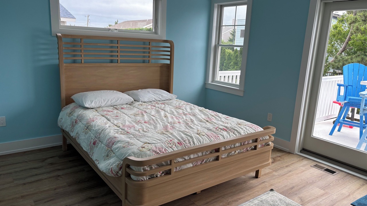 Photo of Bedroom in Barnegat Light