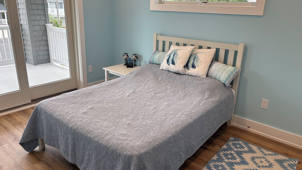 Photo of Bedroom in Barnegat Light