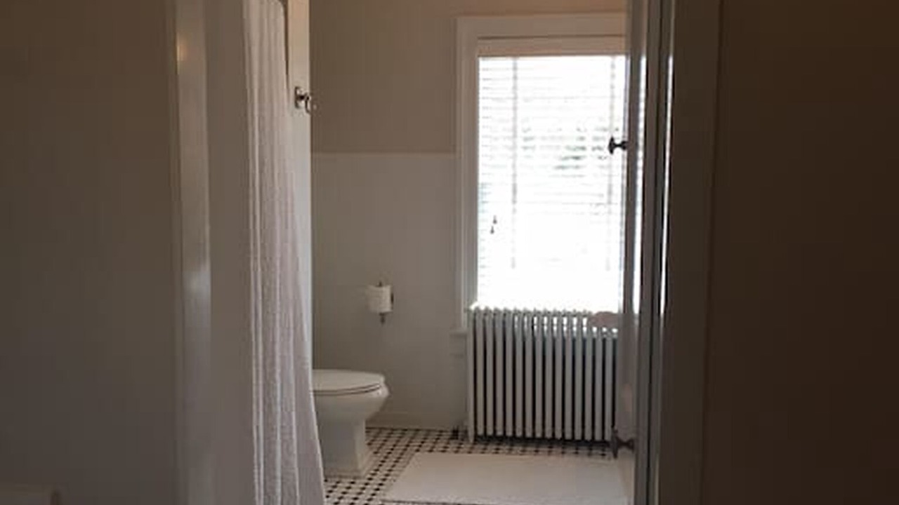 Photo of Bathroom in Hollowville