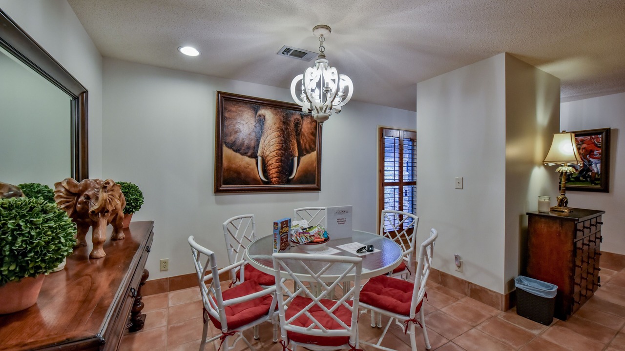 Photo of Livingroom in Tuscaloosa