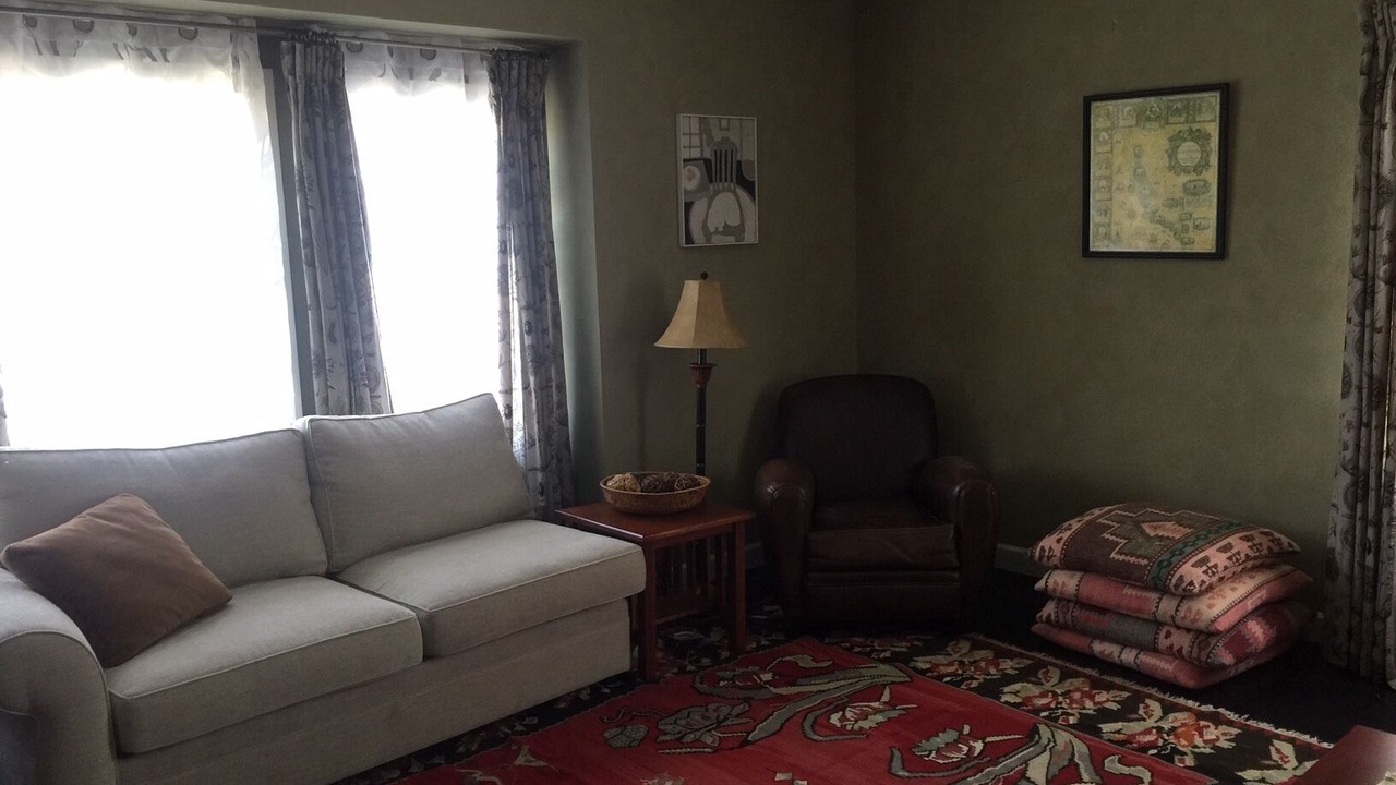 Photo of Livingroom in Cleveland Heights