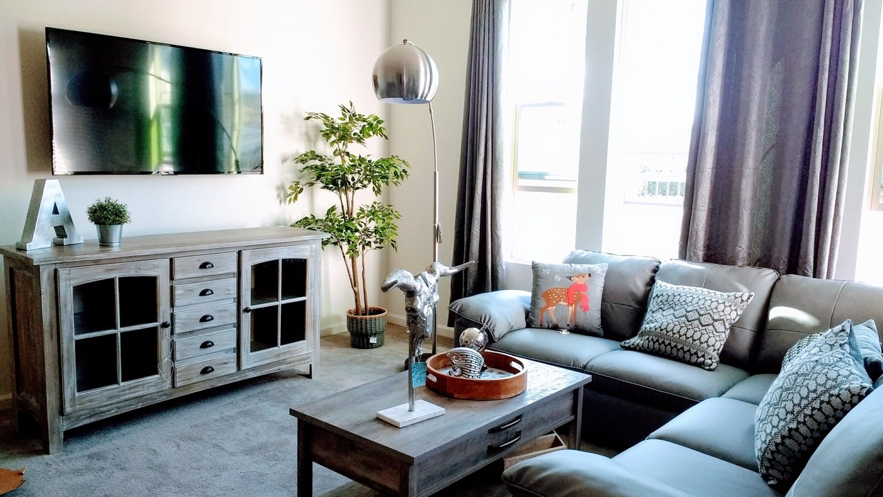 Photo of Livingroom in Foothill Ranch