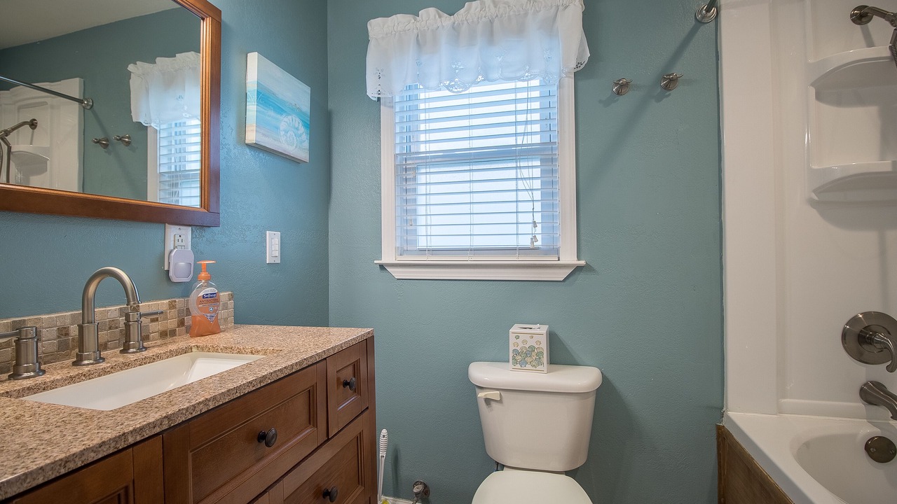 Photo of Bathroom in Bay St Louis