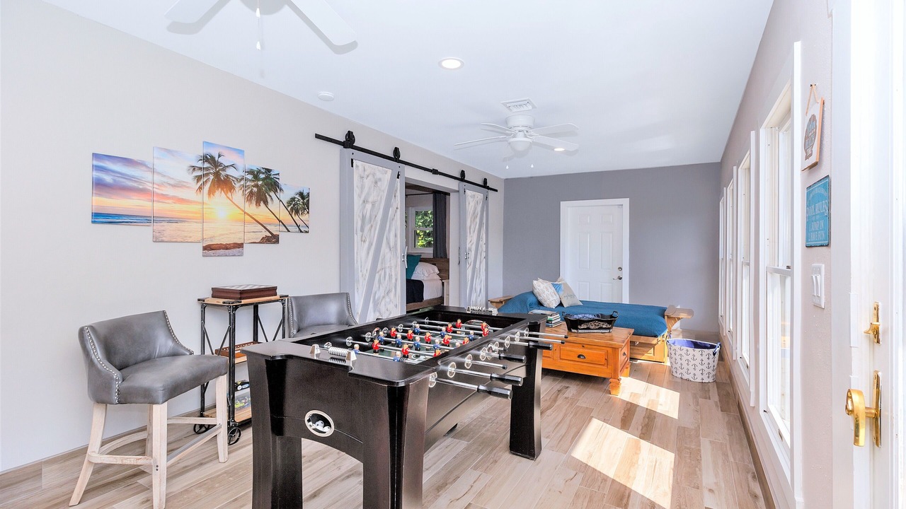 Photo of Bedroom in Santa Barbara Estates