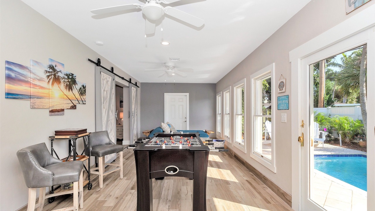 Photo of Bedroom in Santa Barbara Estates