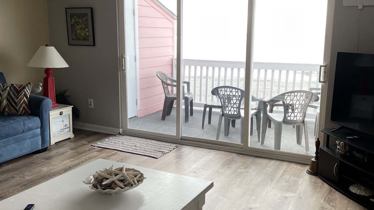 Photo of Livingroom in North Carolina Coast